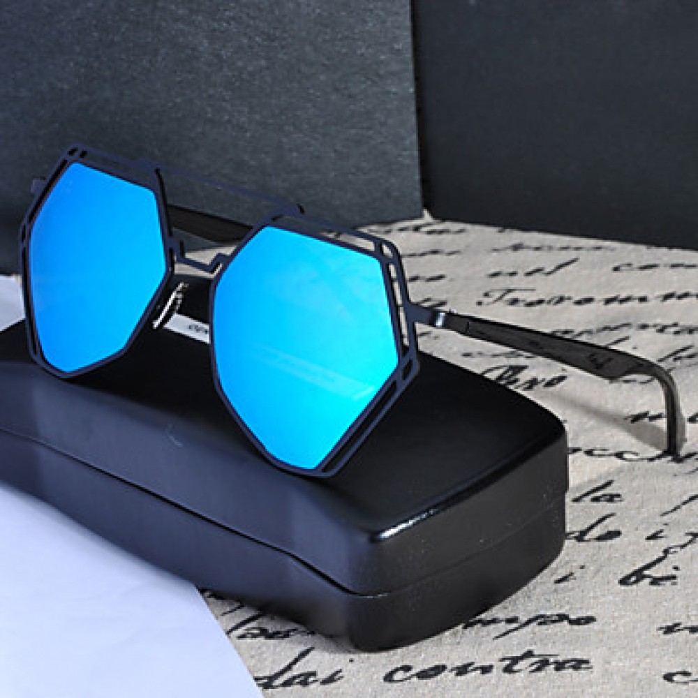 Unisex's 100% UV400 Chic Sunglasses  