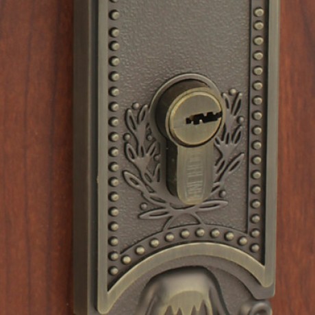 Vintage Zinc Alloy Antique Brass Keyed Entry Door Lock  