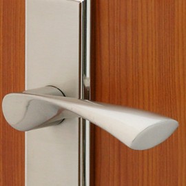 Contemporary Zinc Alloy Silver Keyed Entry Door Lock  